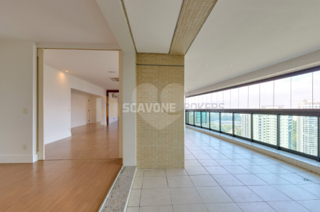 Cobertura para venda ou locação no Villaggio Panamby, 415m² e 4 suítes - São Paulo SP