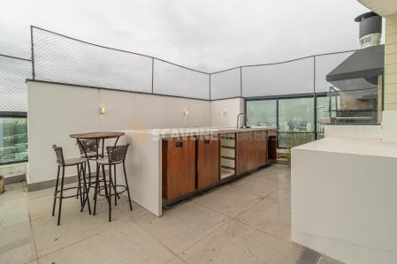 Cobertura para venda ou locação com 300 m² e 3 suítes no Villaggio Panamby - São Paulo SP