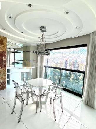 Apartamento para venda com 241m² e 3 suítes em andar alto no Villaggio Panamby - São Paulo SP