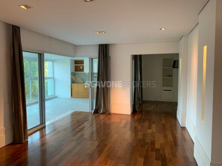 Apartamento para venda com 208m² e 4 suítes no Villaggio Panamby - São Paulo SP