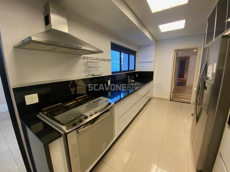 Apartamento para locação com 226m² e 4 suítes no Villaggio Panamby com linda vista