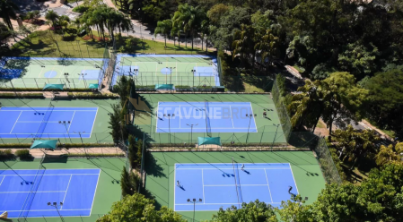 Apartamento para venda com 241m² e 3 suítes em andar alto no Villaggio Panamby - São Paulo SP