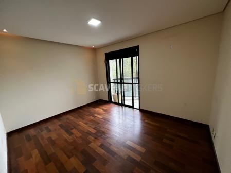 Apartamento para locação com 241 m² e 4 suítes no Villaggio Panamby com linda vista