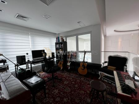 Apartamento no Villaggio Panamby, para locação com 280m², 3 suítes em andar alto, São Paulo - SP