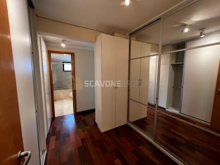 Apartamento para locação com 241 m² e 4 suítes no Villaggio Panamby com linda vista