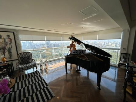 Apartamento para venda no Anauá Panamby com 440m² e linda vista - São Paulo SP