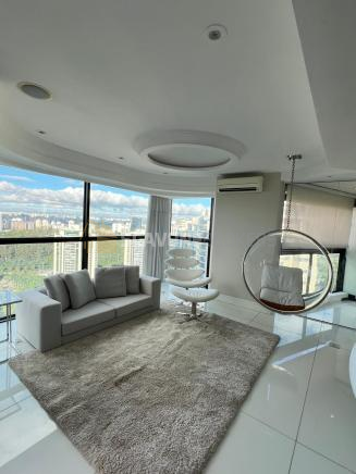 Apartamento para venda com 241m² e 3 suítes em andar alto no Villaggio Panamby - São Paulo SP