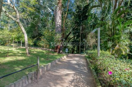 Apartamento para venda com 241m² e 3 suítes em andar alto no Villaggio Panamby - São Paulo SP