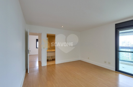 Cobertura para venda ou locação no Villaggio Panamby, 415m² e 4 suítes - São Paulo SP