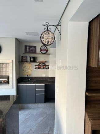 Apartamento para venda ou locação no Condomínio Reservé com 140m², 3 suítes e 3 vagas de garagem totalmente mobiliado