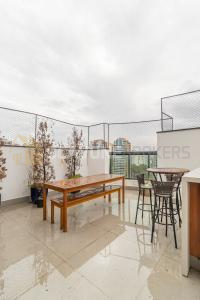Cobertura para venda ou locação com 300 m² e 3 suítes no Villaggio Panamby - São Paulo SP