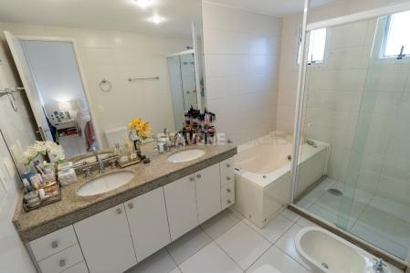 Apartamento para venda no Villaggio Panamby com 211m², 4 suítes com linda vista - São Paulo SP
