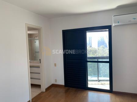 Apartamento para locação com 152m² e 4 dormitórios no Villaggio Panamby em andar alto - São Paulo SP