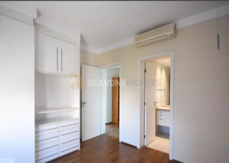 Apartamento para venda ou locação no Villaggio Panamby com 3 suítes sendo 226 m² em andar alto