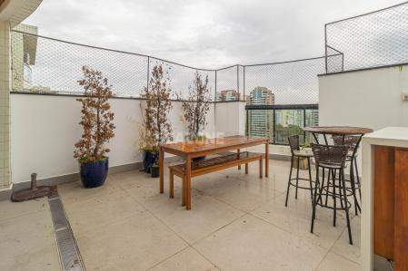 Cobertura para venda ou locação com 300 m² e 3 suítes no Villaggio Panamby - São Paulo SP