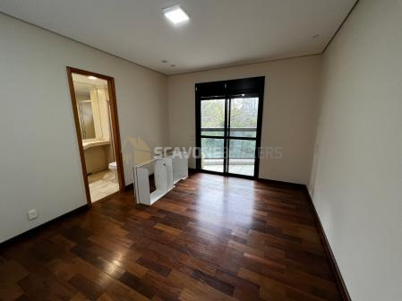Apartamento para locação com 241 m² e 4 suítes no Villaggio Panamby com linda vista
