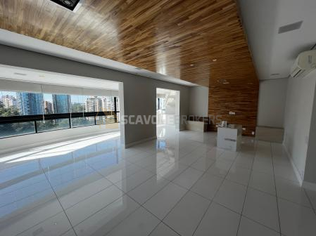 Apartamento para venda ou locação com 322m² e 4 suítes em Villaggio Panamby - São Paulo SP