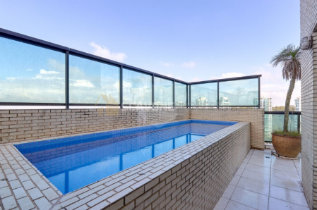 Cobertura para venda ou locação no Villaggio Panamby, 415m² e 4 suítes - São Paulo SP