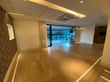 Apartamento para locação com 226m² e 4 suítes no Villaggio Panamby com linda vista