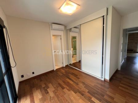 Apartamento para venda ou locação no Villaggio Panamby com 241m² e 4 suítes - São Paulo SP