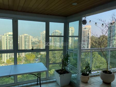 Apartamento no Villaggio Panamby, para locação com 280m², 4 suítes, em andar alto - SP