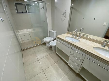Apartamento para locação com 207m² e 4 suítes no Villaggio Panamby - São Paulo SP