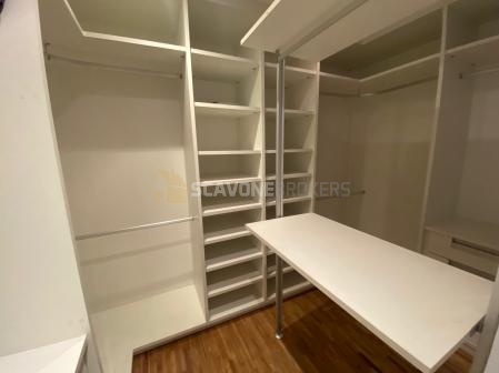 Apartamento para locação com 226m² e 4 suítes no Villaggio Panamby com linda vista
