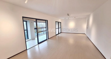 Apartamento para locação no Villaggio Panamby com 160m² e 4 dormitórios - São Paulo SP