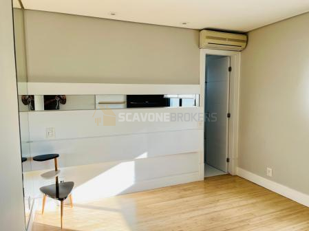 Apartamento para venda com 241m² e 3 suítes em andar alto no Villaggio Panamby - São Paulo SP