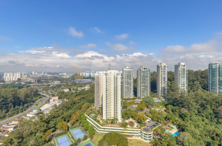 Cobertura para venda ou locação no Villaggio Panamby, 415m² e 4 suítes - São Paulo SP