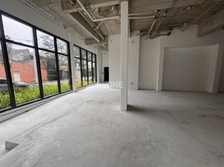 Loja de rua de frente do Grand Habitarte com 225m² aproveitáveis no Brooklin - São Paulo SP