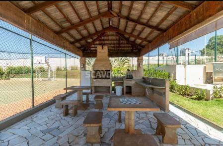 Casa de alto padrão com 3 suítes para venda ou locação no Condomínio Quinta do Golfe em Ribeirão Preto