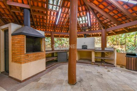 Apartamento para venda com 241m² e 3 suítes em andar alto no Villaggio Panamby - São Paulo SP