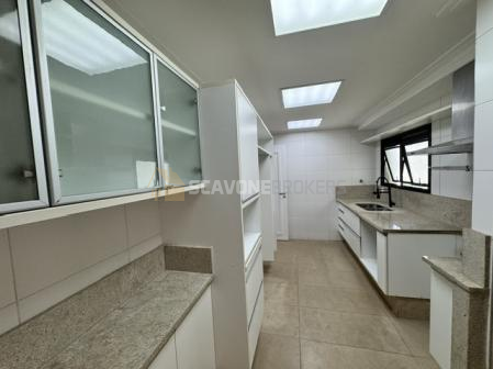 Apartamento para locação no Villaggio Panamby de 160m², com 3 suítes em andar alto - São Paulo SP