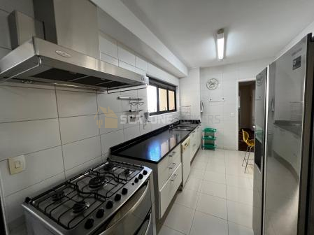 Apartamento locação no Villaggio Panamby com 4 suítes sendo 226 m² em andar alto