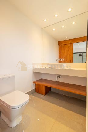 Cobertura para venda ou locação com 300 m² e 3 suítes no Villaggio Panamby - São Paulo SP