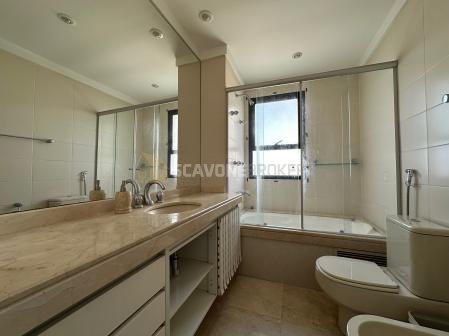 Apartamento para locação com 400m² e 4 suítes no Villaggio Panamby em andar alto - São Paulo SP