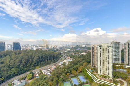 Cobertura para venda ou locação no Villaggio Panamby, 415m² e 4 suítes - São Paulo SP